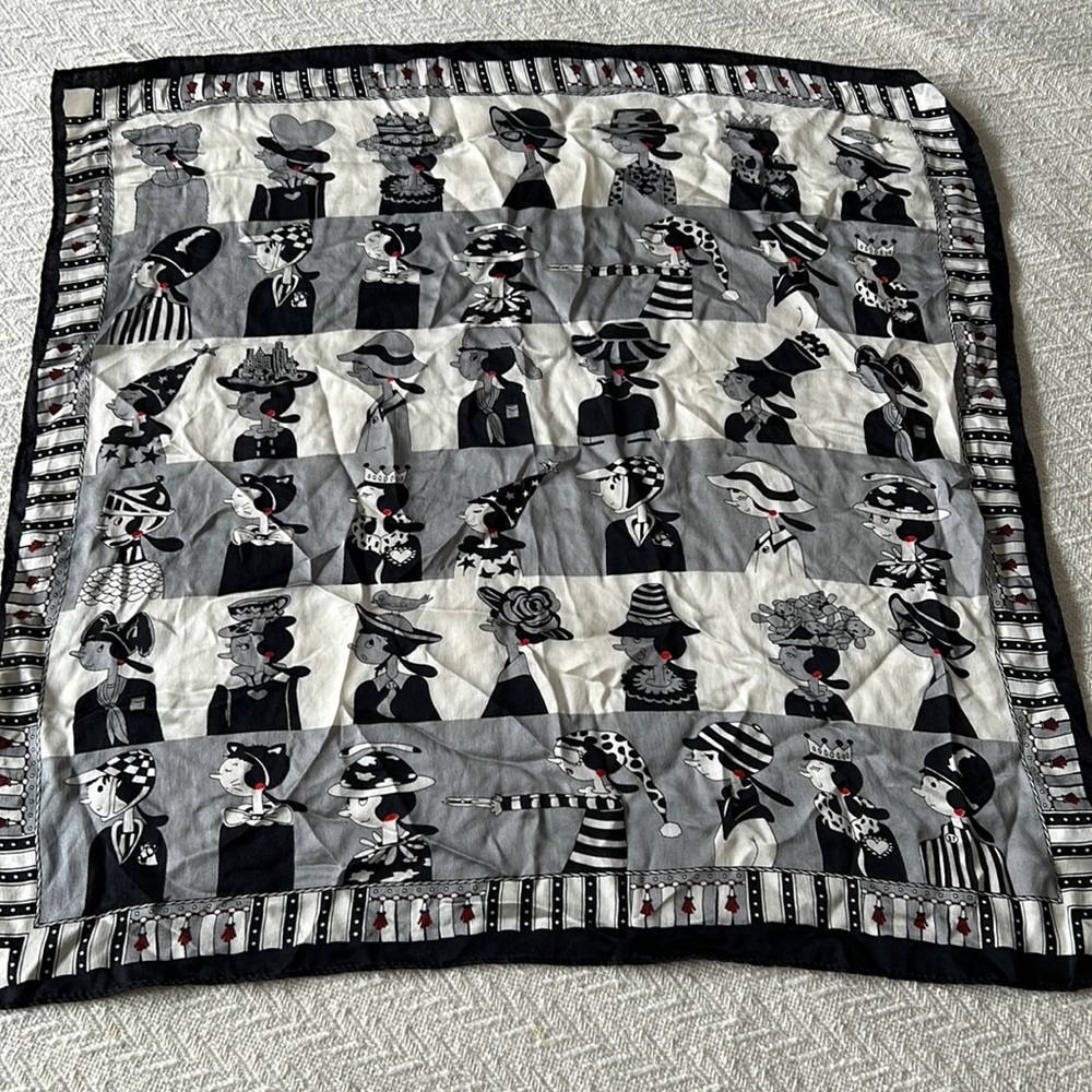 Olive Oyle silk scarf